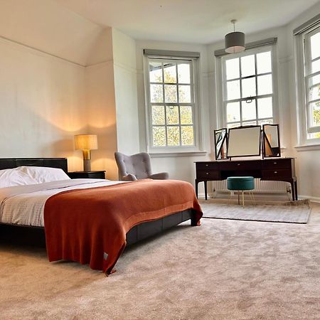 ホテル The Vicarage Tooting, Sw17 ロンドン エクステリア 写真