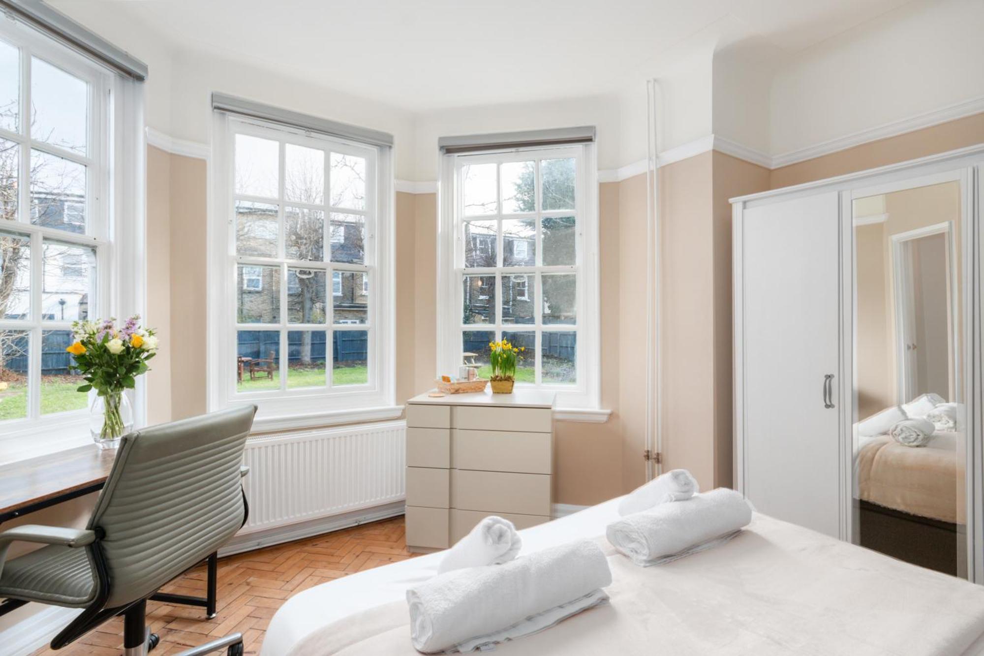 ホテル The Vicarage Tooting, Sw17 ロンドン エクステリア 写真